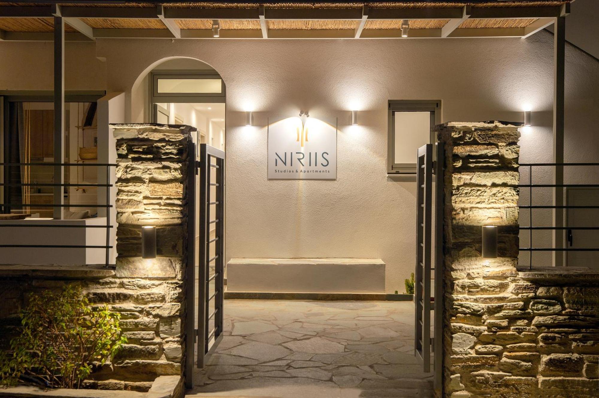 Niriis Studios Aktaia & Glauke Batsi Batsíon Exteriér fotografie
